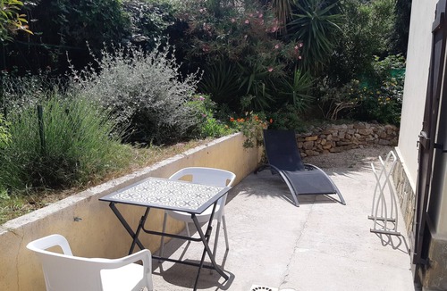 Le Pradet Apartment | Quiet studio 25