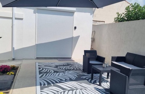 Port-Saint-Louis-du-Rhone Apartment | Résidence Dica -T2 Unique - Comfort and Charm