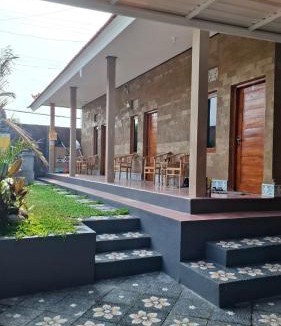 Mambal House | Raditya Homestay