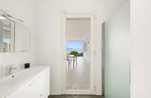 Le Pradet Apartment | RDJ Villa Antoine 3 étoiles Vue Mer La Garonne WiFi/PK