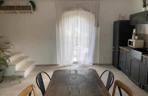 Istres House | Renovated mansion