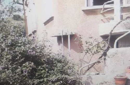 Theziers Apartment | RENTAL - INDEPENDENT APARTMENT ON THE GROUND FLOOR OF A HOUSE.