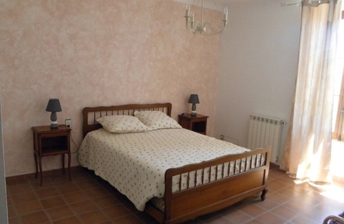 Vacqueyras Other | Rental renovated stone house with pool in VACQUEYRAS 6 people