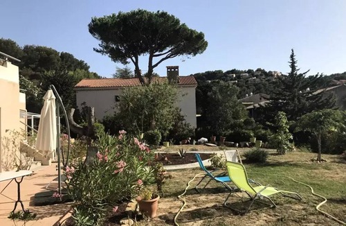 La Madrague Villa | Residence Superbellevue - Studio Saint Cyr