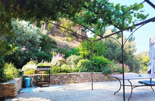 Ensues-la-Redonne House | Rez de villa de charme, pieds dans l'eau, calanque près de Marseille