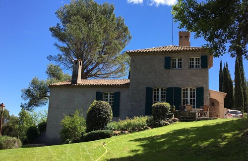 Seillans Villa | Romantic elegant villa with private pool, park and spectacular views