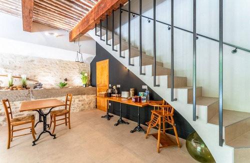 Les Angles Apartment | Room 'Gérard' with Shared Terrace, Shared Garden, and Air Conditioning