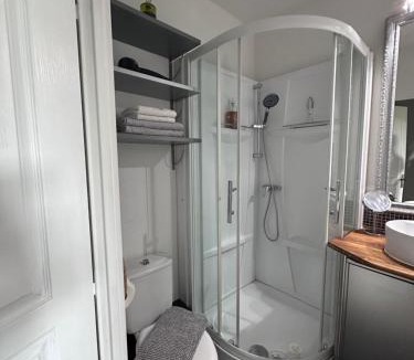 Toulon - Hyeres Apartment | Séjour au port