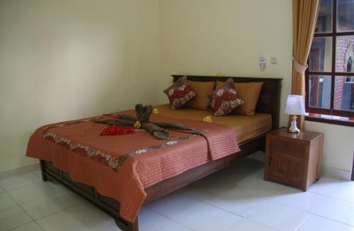 Ubud City-Centre House | Santun Homestay