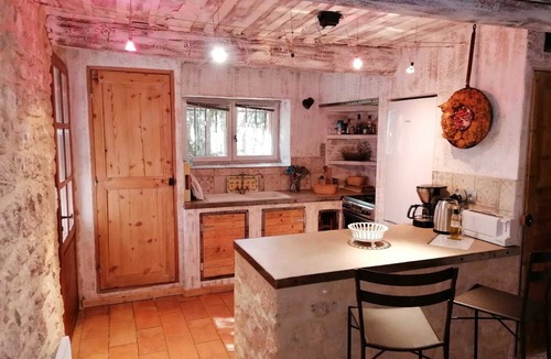 Menerbes House | SARIETTE Country house with PRIVATE SWIMMING POOL.