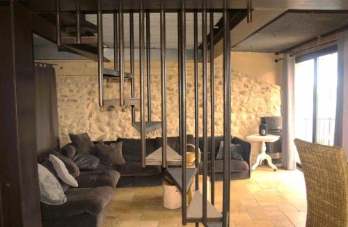 Sainte-Croix-du-Verdon House | Scenic Village Home with Lake Panorama