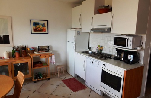 Cassis House | Sea views from a beautiful building, ideally located in Cassis near the harbour