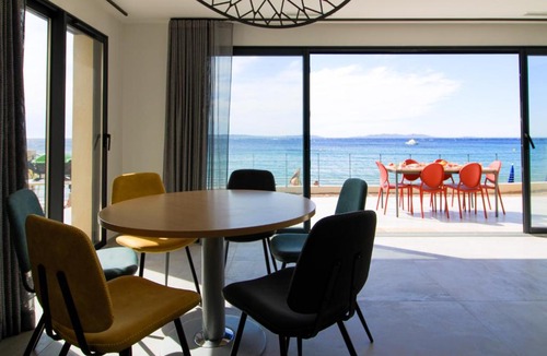 Cavaliere Beach Apartment | SELECT'soHOME - Appartement pour 6 personnes sur la plage de Cavalière - Vue mer - 4 étoiles - BLUEMOON