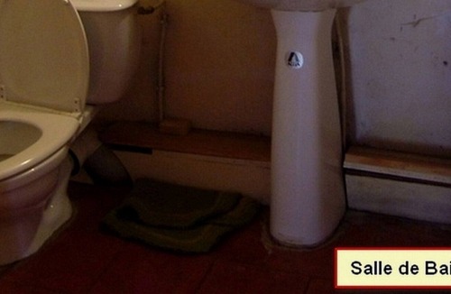 Plaisians Apartment | Self catered ground floor of a Provencal Mas