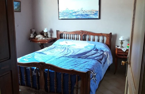 Chateauneuf-les-Martigues Cabin | South villa with pool