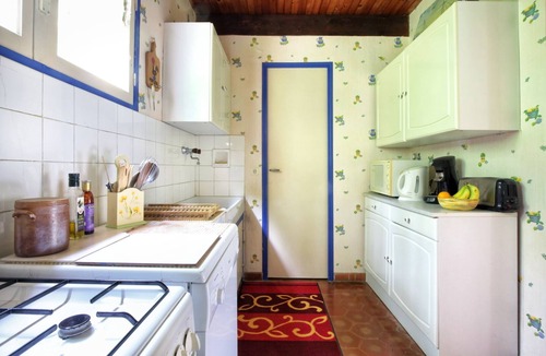 Saint-Martin-de-Castillon House | Spacious house in authentic Luberon