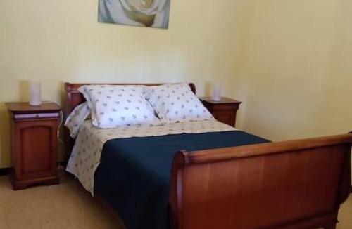 Aups Villa | Spacieuse villa avec jardin a deux pas du centre