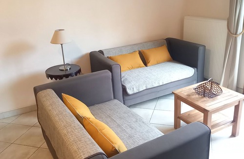 Suzette House | Spacious and comfortable gite for 3 people