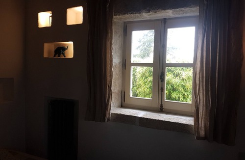 Venasque House | Stone farmhouse "the Pistachio shed