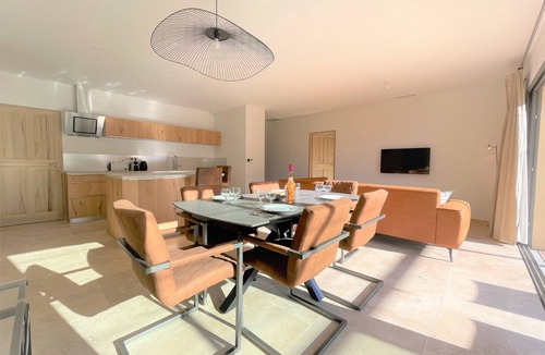 Sablet House | Stone villa at the foot of the Dentelles de Montmirail, heated swimming pool