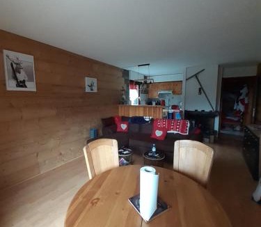 Chatel Apartment | studio cabine Chatel