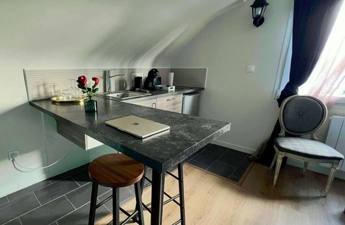 Chatellerault Apartment | Studio charmant et cosy en centre-ville