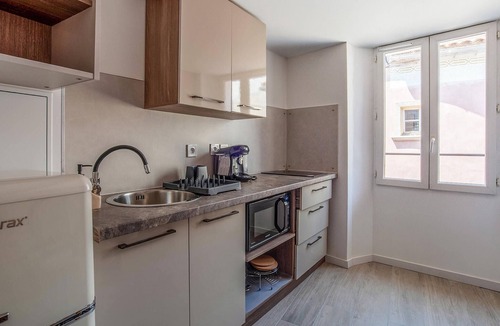 Sollies Pont Apartment | Studio coeur de ville