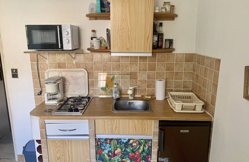 Les Salles-sur-Verdon Apartment | Studio in the heart of the village ideal for couples