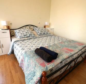 Montagnac-Montpezat Apartment | Studio Indépendant Douceur Provençale