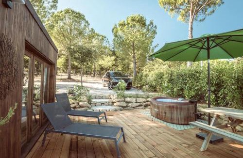 Cadenet Ski Chalet | Studio JANE