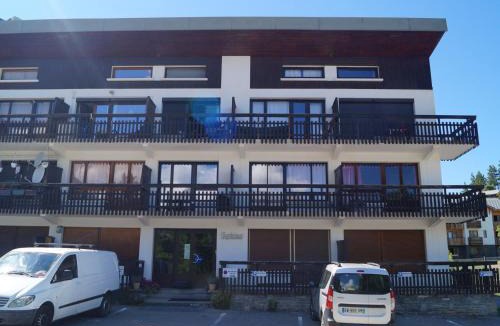 Pra Loup Apartment | Studio lumineux 4 pers à Pra Loup 1600, proche navette gratuite – Résidence Chanteloup - FR-1-165A-6