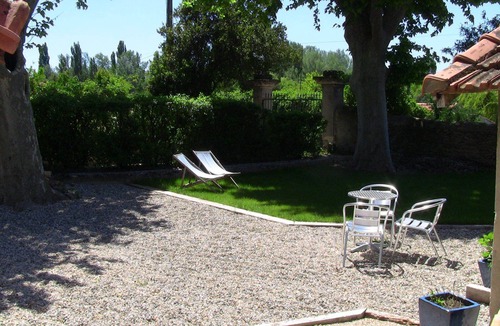 Orange Apartment | Studio new condition independent garden, Avignon festival