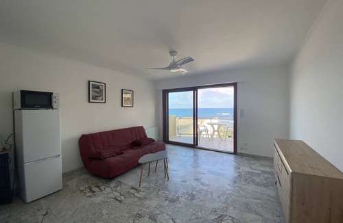 Les Sablettes Apartment | Studio Situé sur la Plage Avec une Très Belle vue mer