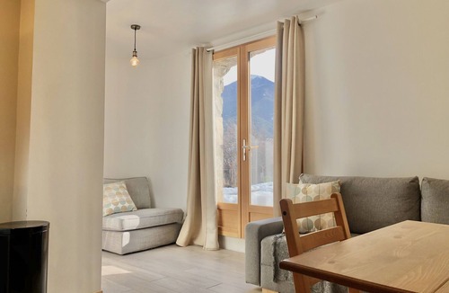 Risoul Apartment | Studio with spacious terrace and mountain views