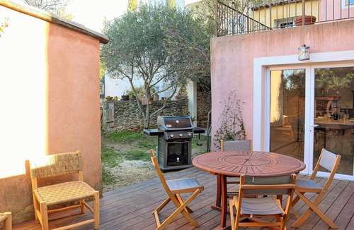 Villes-sur-Auzon Apartment | Stunning apartment in Villes sur Auzon
