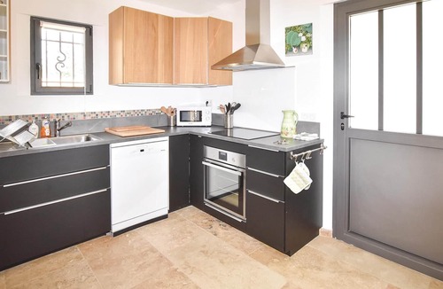 Saint-Hilaire-d'Ozilhan House | Stunning home in Saint Hilaire D'Ozilha