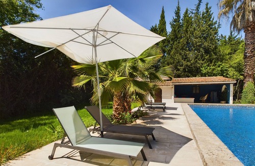 Mouries House | Stunning Renovated Mas with Pool in Peaceful Mouriès Countryside
