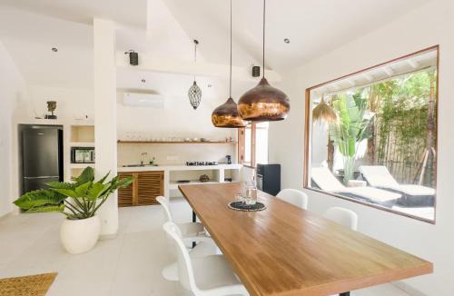 Dyanapura Villa | Stylish 2bdr poolvilla Centre Seminyak