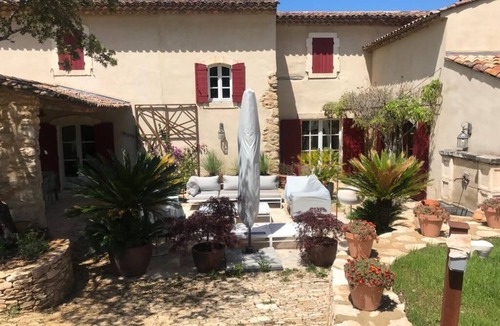 Bonnieux House | Sumptuous villa with swimming pool, sauna, jacuzzi and much more!