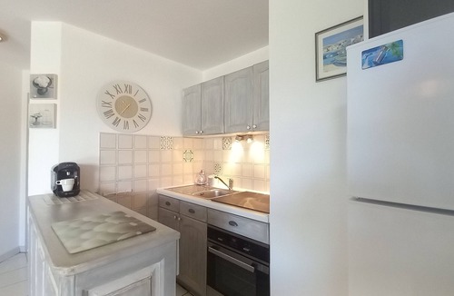 Miramar Apartment | Super Croisette T2 cabin, east-facing terrace, 50 m direct beach access, parking
