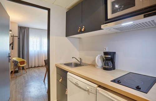 Couronne Urbaine Apartment | Super endroit ! Studio Climatisé