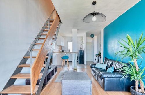 4th Arrondissement Apartment | Superb apartment panoramic view of Marseille