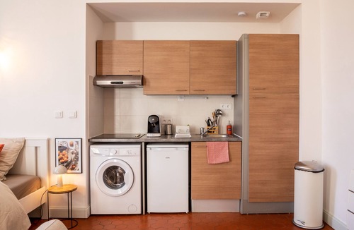 Noves Apartment | Superb, charming apartment 10 minutes from Saint-Rémy.