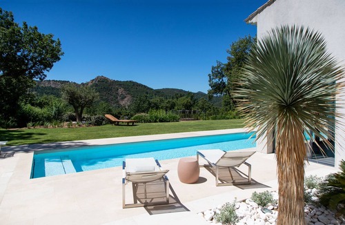 La Garde-Freinet Villa | Superb modern villa with view in a green setting, 4 bedrooms & 3 bathrooms
