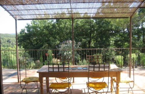 Entrecasteaux House | Sympathique Maison au Soleil & Quartier Calme !