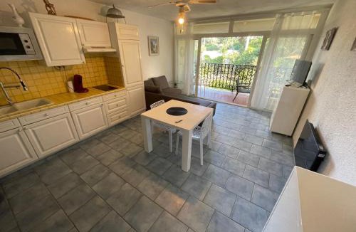 Les Sablettes Apartment | T1 avec Piscine à 300m des Plages pour 4 personnes - Résidence SAINT ELME