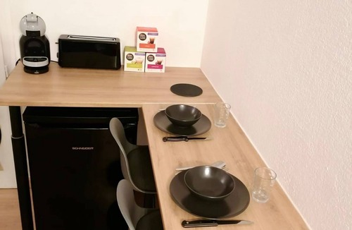 Le Puyricard Apartment | T1 Bis de Charme à Cuges-les-pins à 2 Minutes de OK Coral,à 20 Minutes de la mer