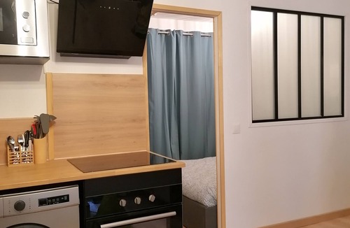 Le Puyricard Apartment | T1 Bis de Charme à Cuges-les-pins à 2 Minutes de OK Coral,à 20 Minutes de la mer