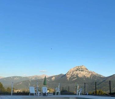 Prunieres Apartment | T2 vue lac serre ponçon piscine & tennis