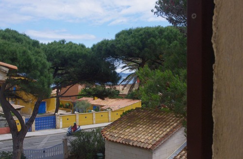 Toulon - Hyeres House | T3 2nd floor of the villa of the sea
